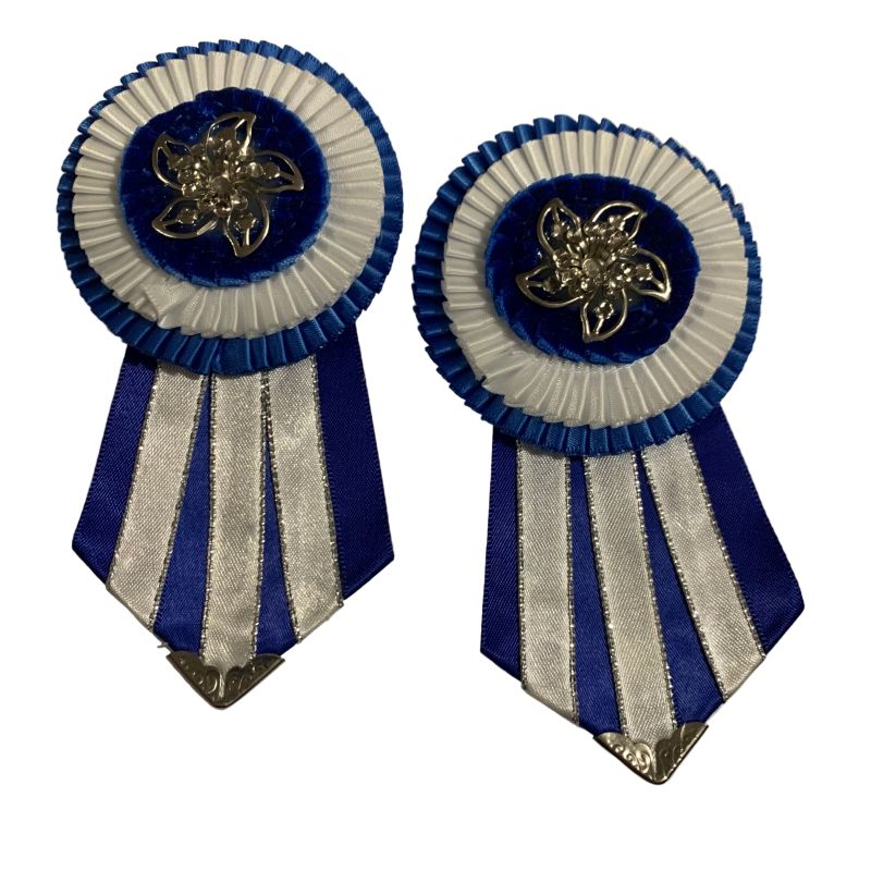 Pair of blue and white removable rosettes with decorative elements on a white background made by L'Equino Essentials