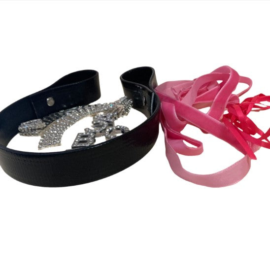 Personalised browband kit with pink ribbon on a white background